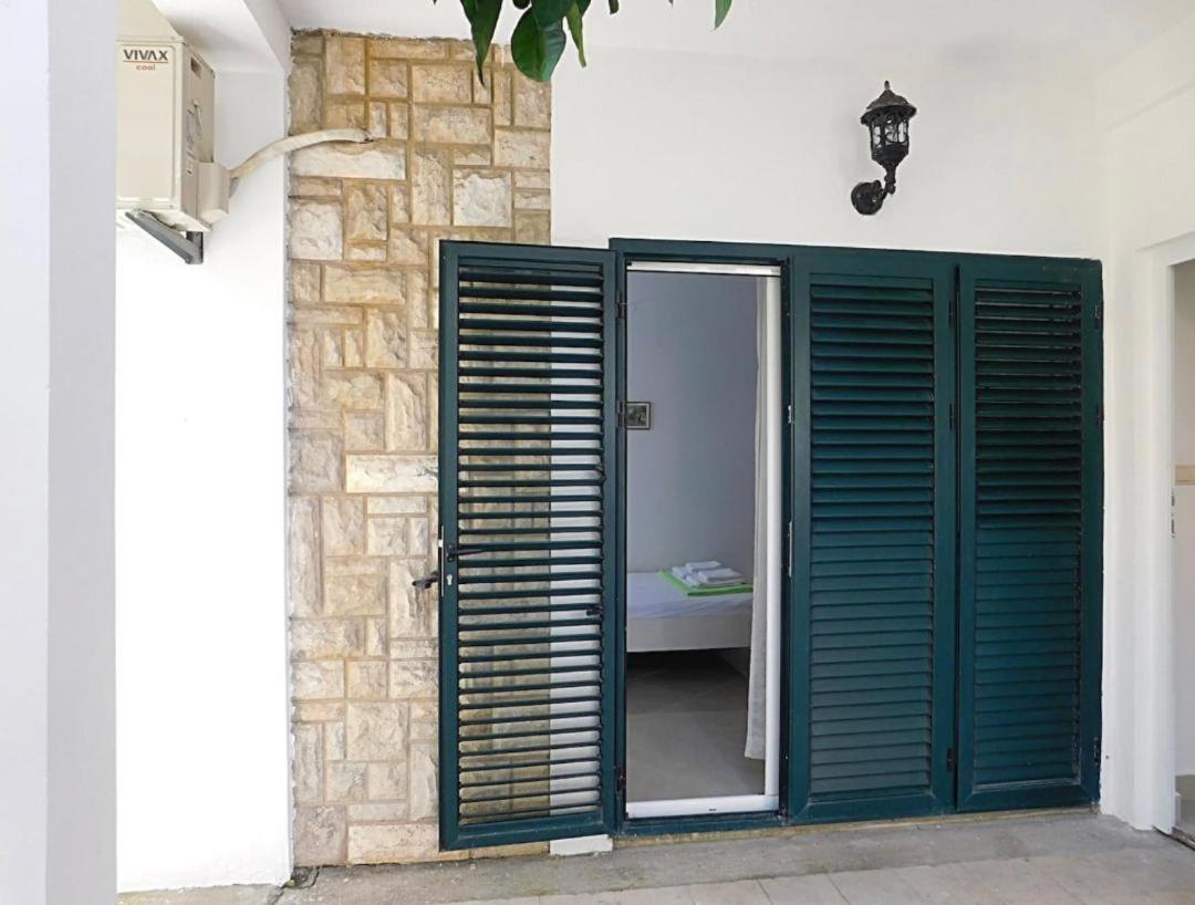 Apartments Lekic Budva Exteriör bild